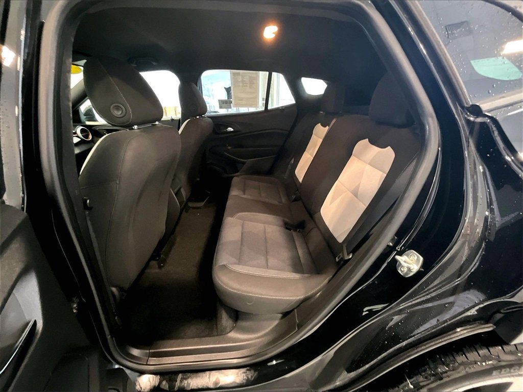 Used 2024 Chevrolet Trax RS image 15