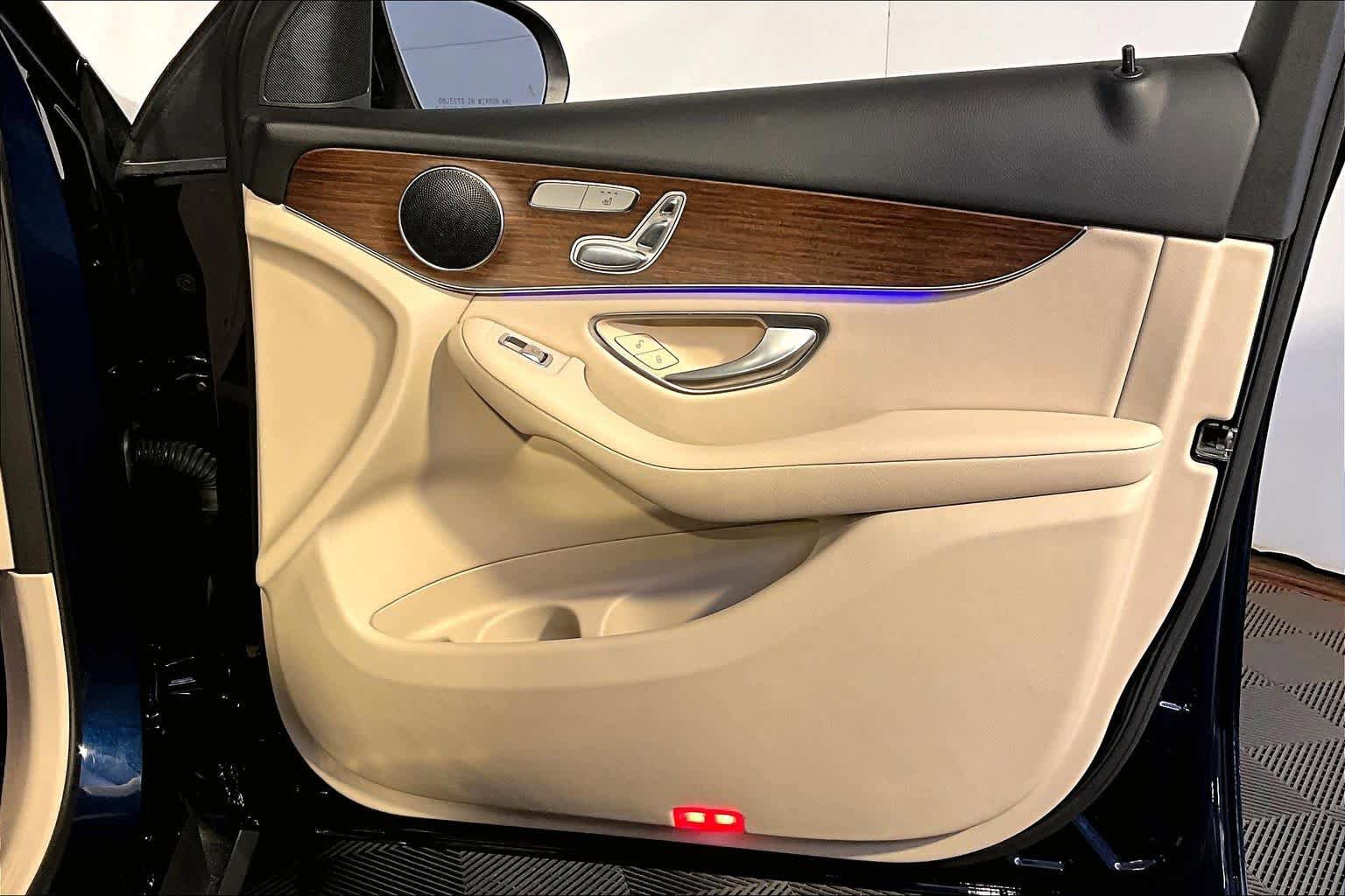 Certified 2021 Mercedes-Benz GLC 300 4MATIC image 23
