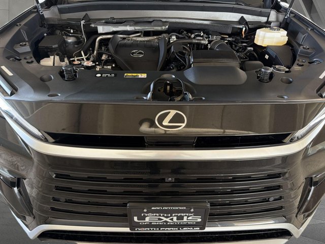 Certified 2026 Lexus TX 500h AWD w/ Technology Package image 24
