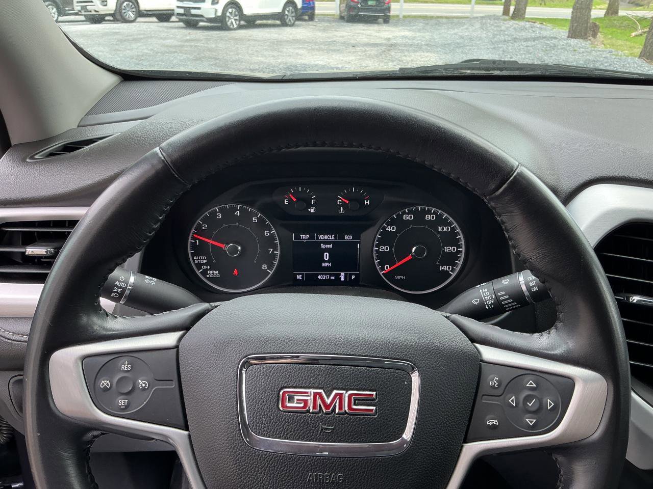 Used 2019 GMC Acadia SLE image 12