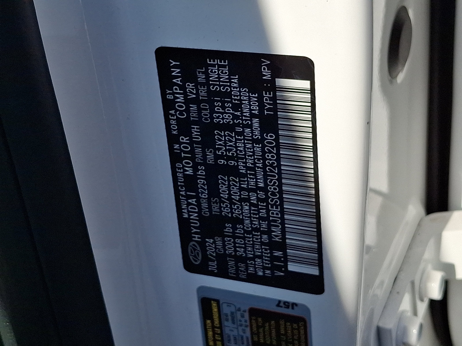 Certified 2025 Genesis GV80 3.5T e-SC AWD/4WD image 28
