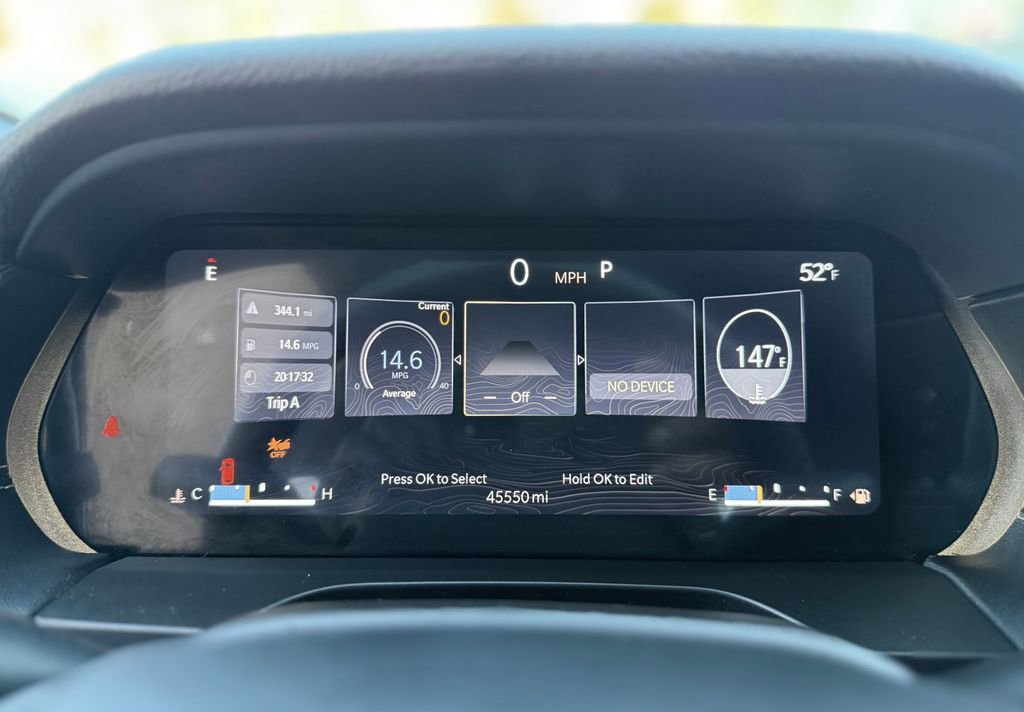 Used 2021 Jeep Grand Cherokee L Laredo image 15