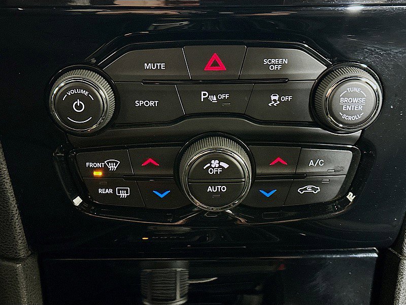 Used 2022 Chrysler 300 S image 18