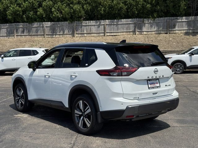 Used 2024 Nissan Rogue SL w/ SL Premium Package AWD/4WD image 28