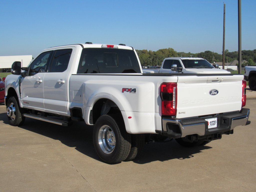 New 2027 Ford F350 Lariat AWD/4WD image 4