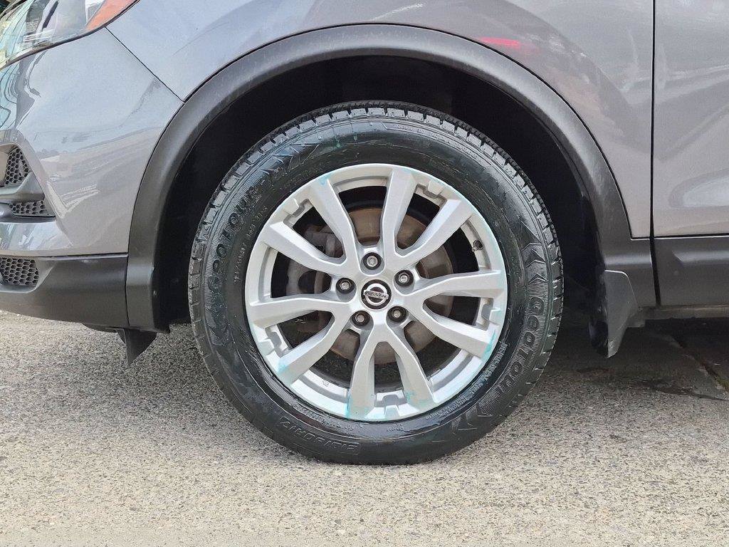 Used 2020 Nissan Rogue Sport S w/ Appearance Package AWD/4WD image 24