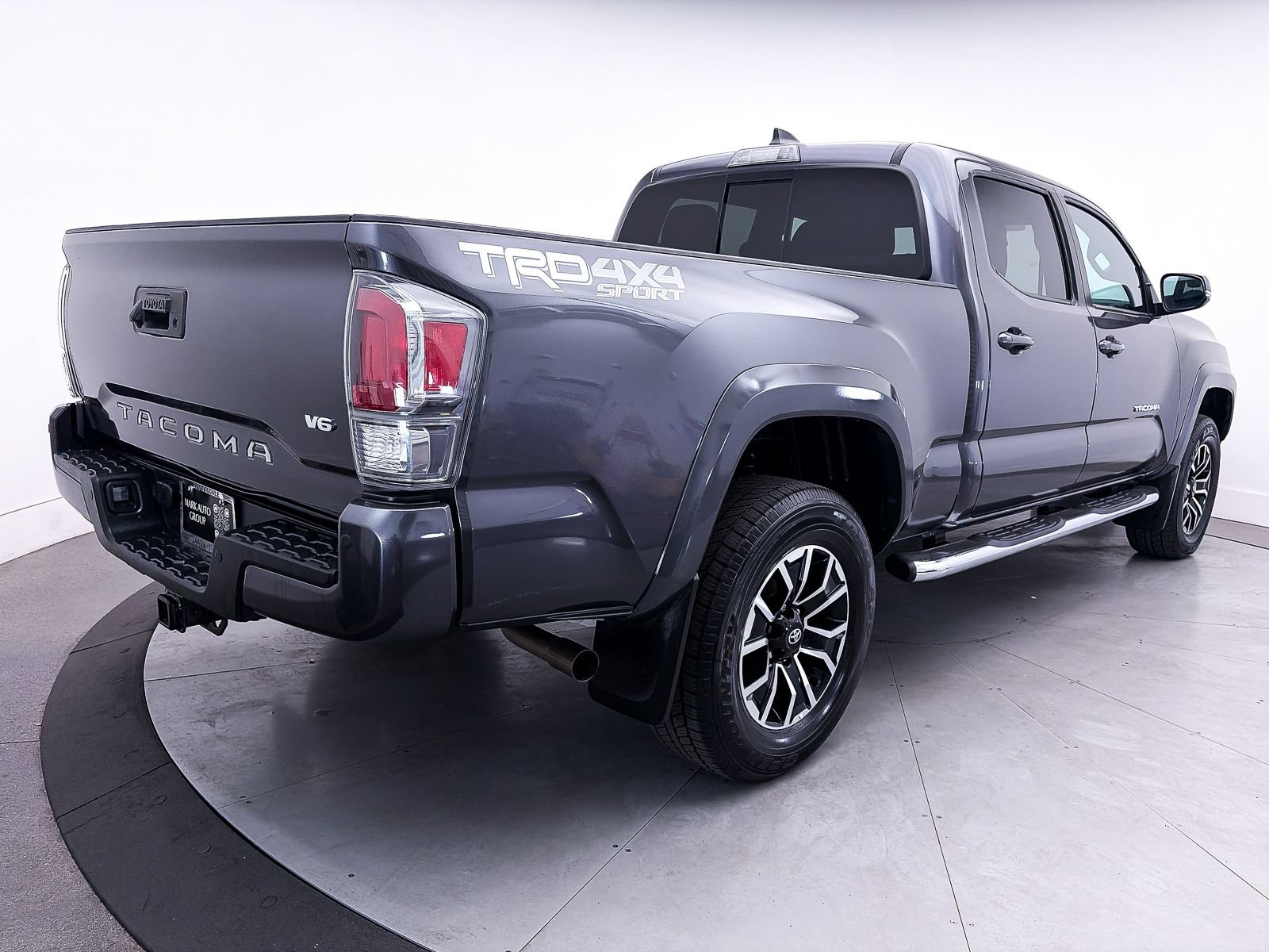 Used 2023 Toyota Tacoma TRD Sport AWD/4WD image 14