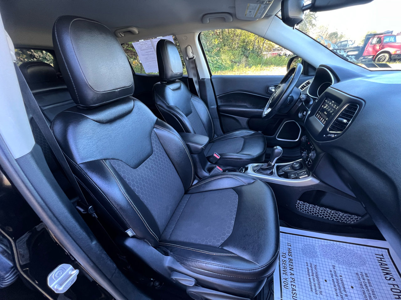 Used 2020 Jeep Compass Latitude w/ Cold Weather Group image 29