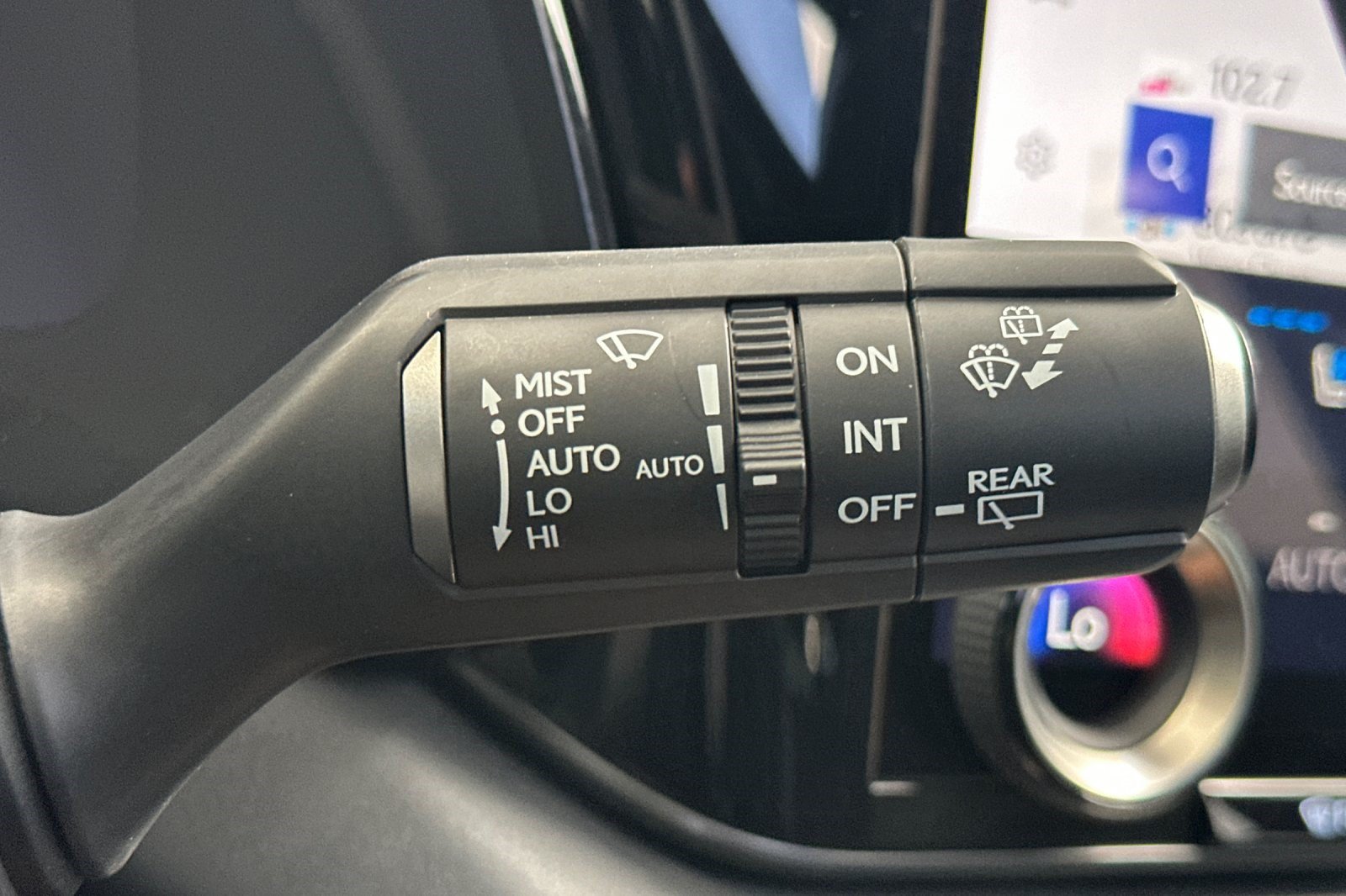 Certified 2025 Lexus RX 450h AWD w/ Luxury Package image 33