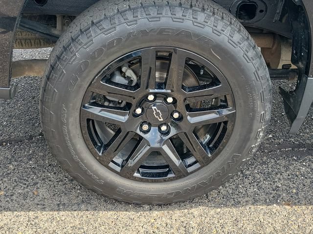 Certified 2022 Chevrolet Silverado 1500 RST AWD/4WD image 26