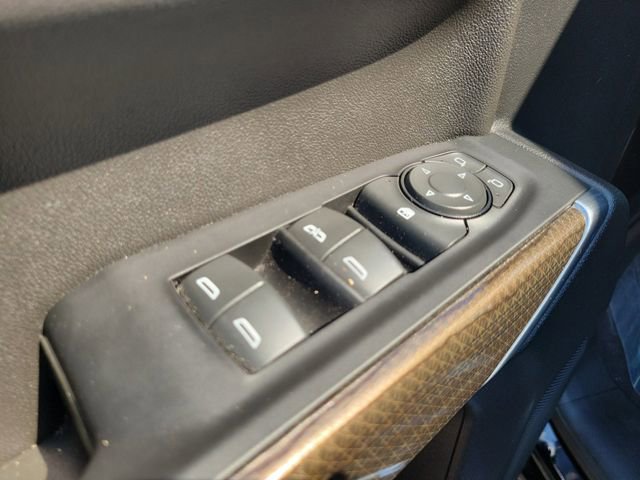 Used 2022 Chevrolet Silverado 1500 LT image 13