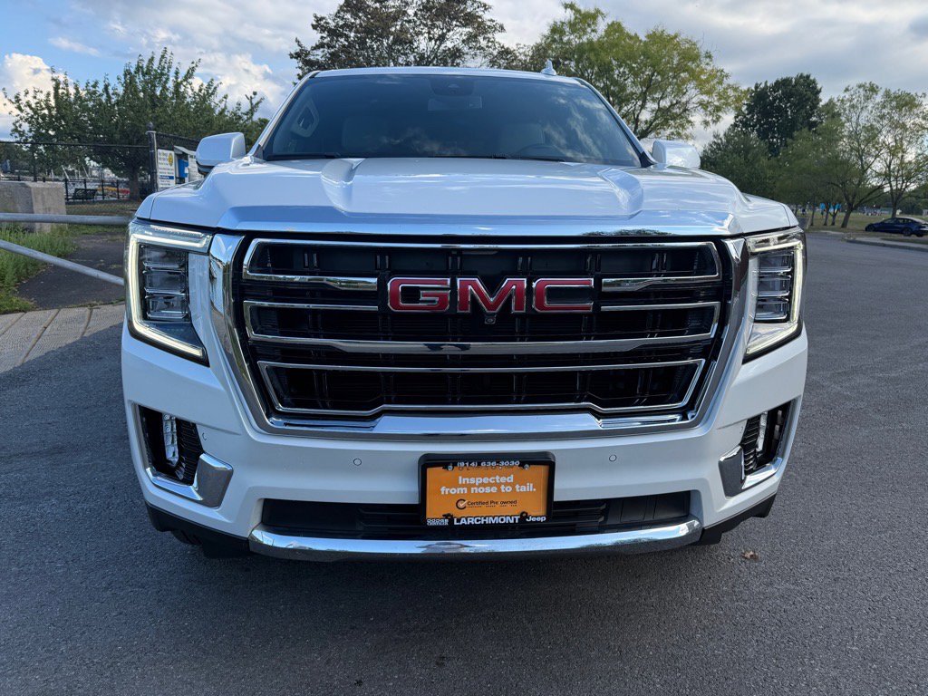 Used 2024 GMC Yukon SLT w/ SLT Luxury Package image 7