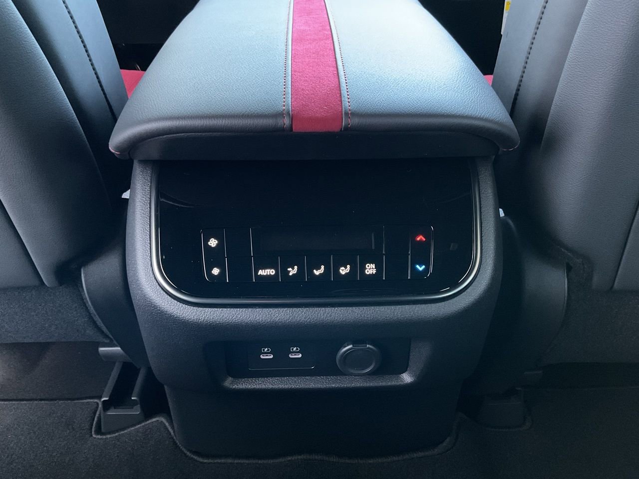 New 2026 Nissan Armada NISMO AWD/4WD image 29