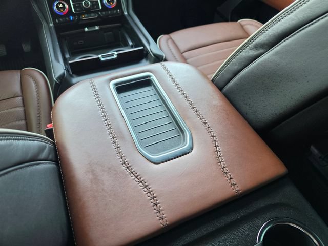 Used 2023 GMC Yukon Denali Ultimate AWD/4WD image 55