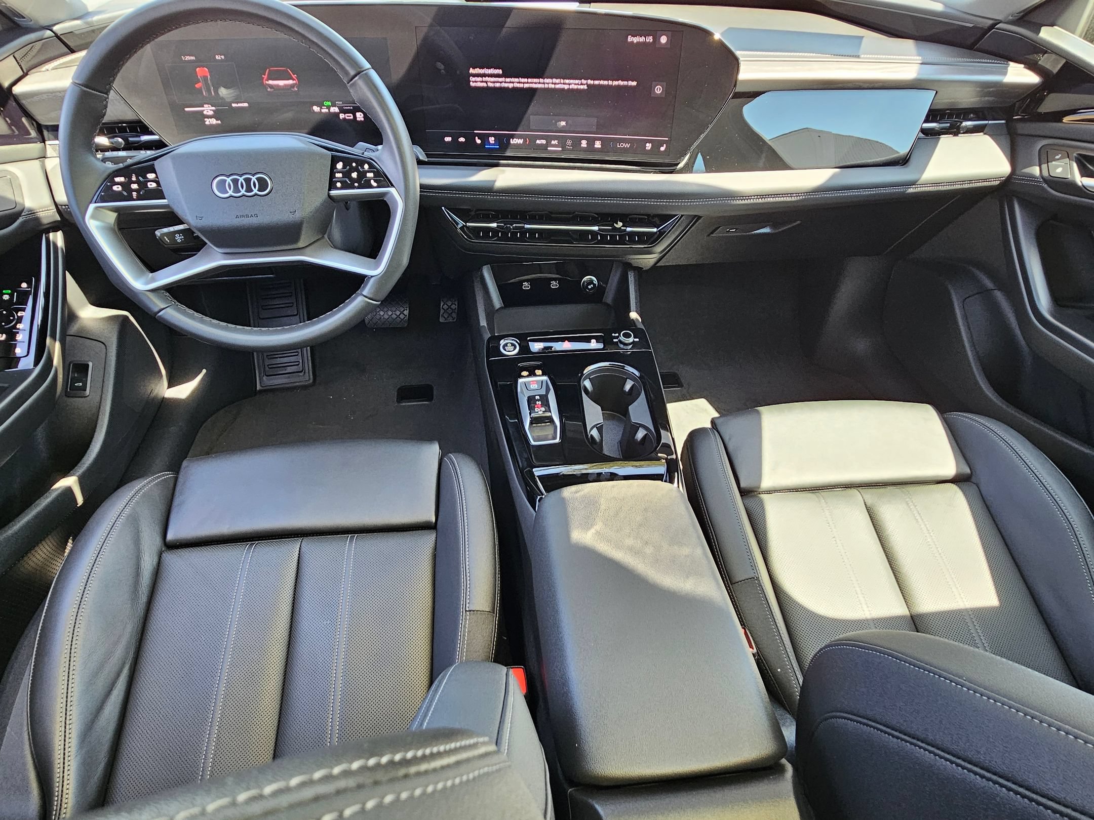Used 2025 Audi A6 e-tron Premium Plus w/ Premium Plus RWD image 23
