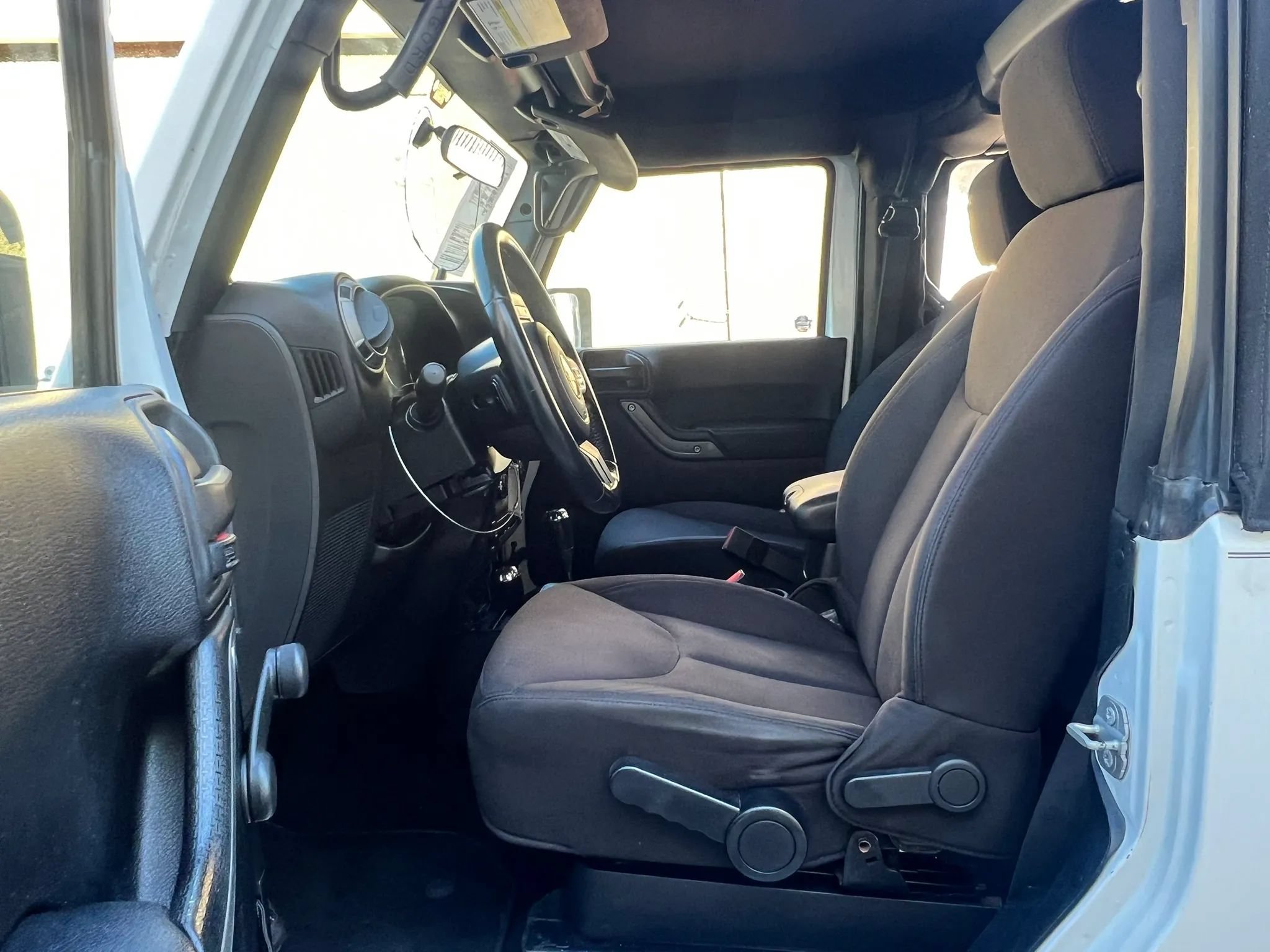 Used 2014 Jeep Wrangler Sport w/ Connectivity Group AWD/4WD image 25
