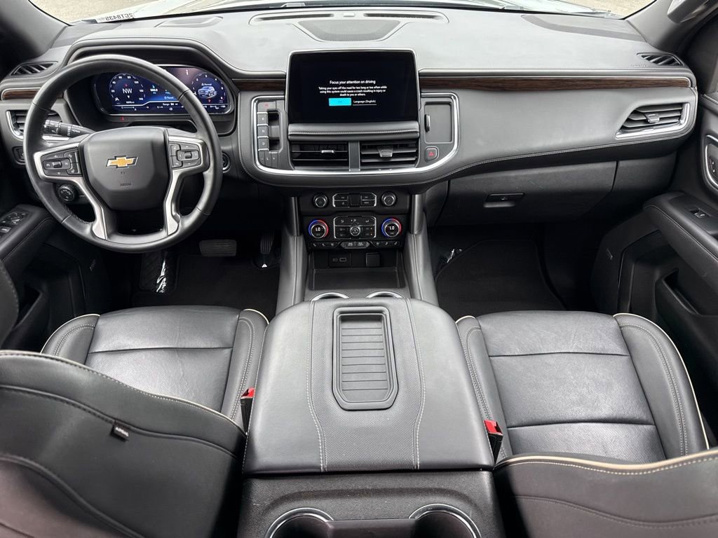 Used 2023 Chevrolet Suburban Premier image 15