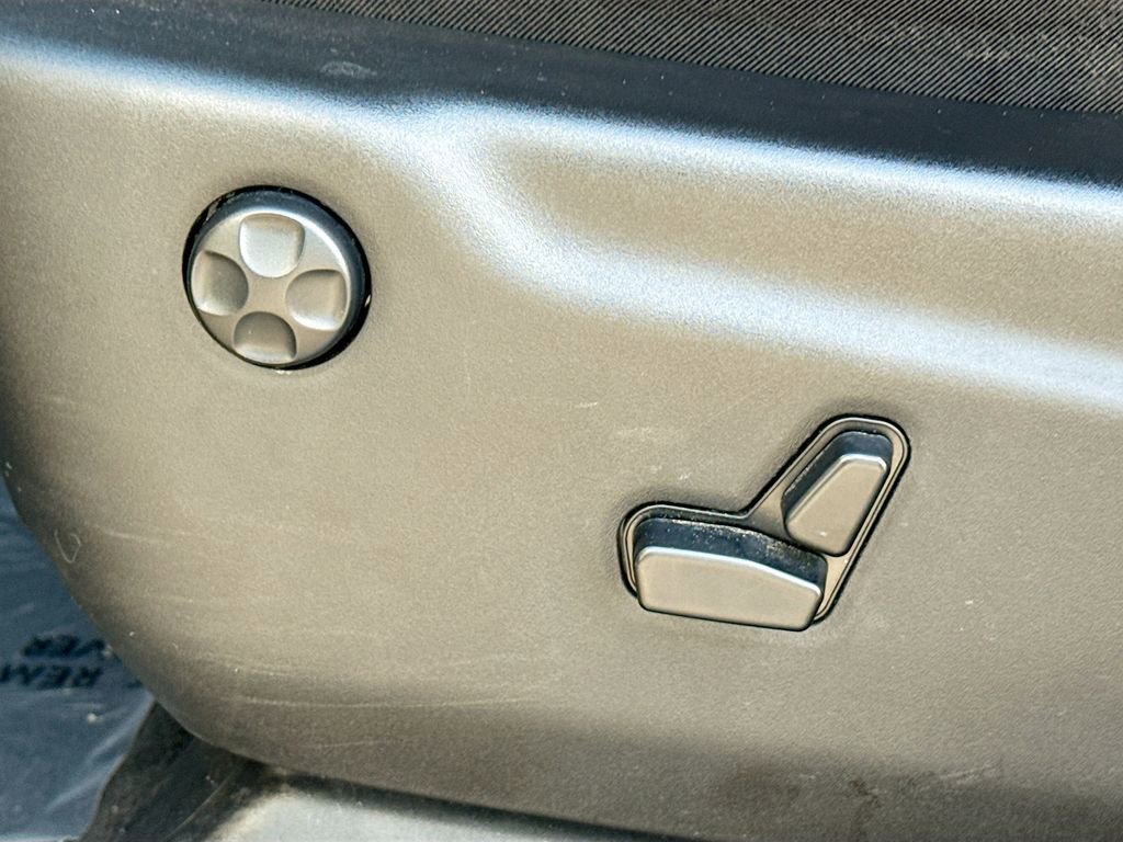 Used 2020 Jeep Grand Cherokee Limited image 24