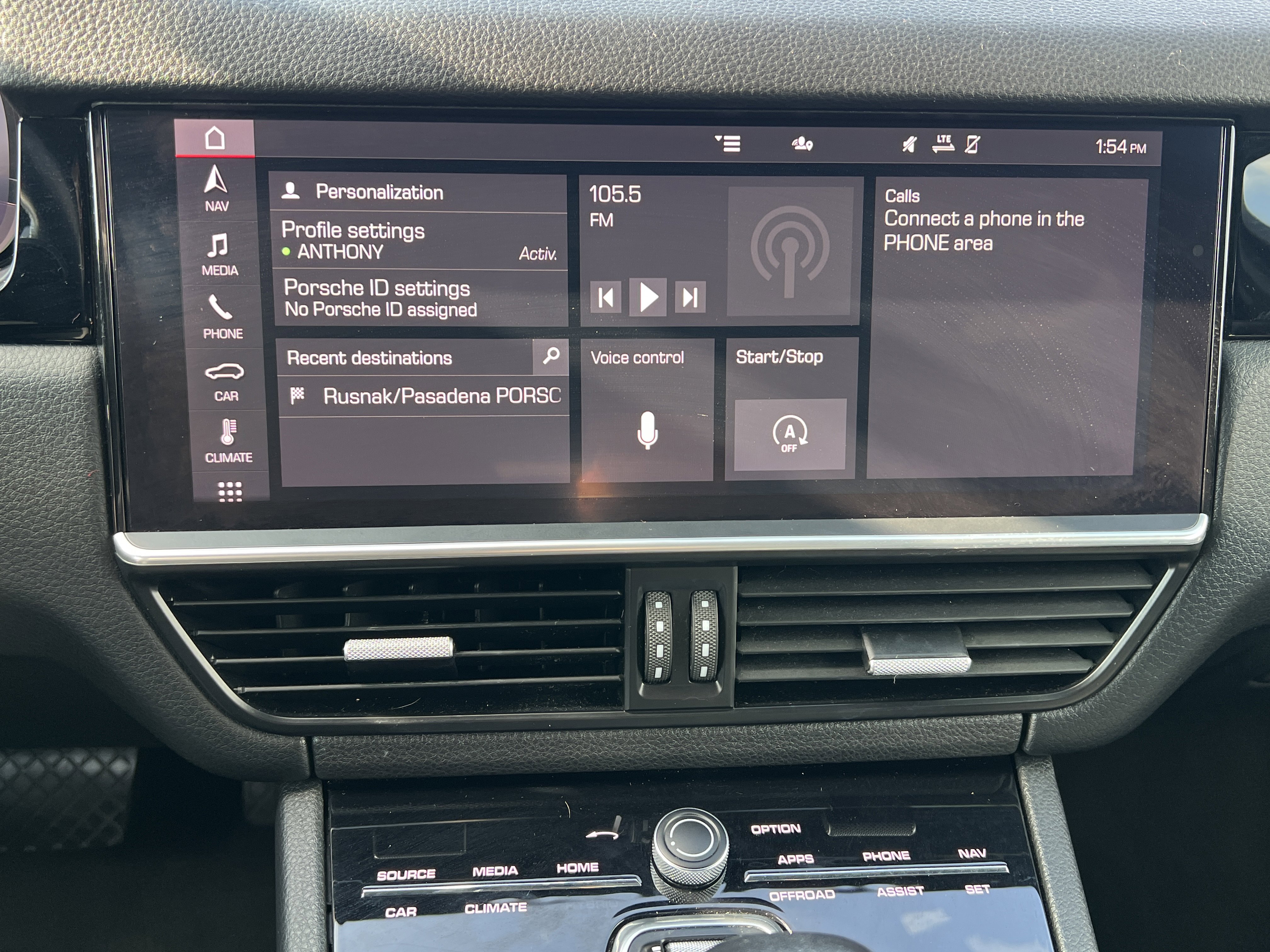 Used 2021 Porsche Cayenne image 31