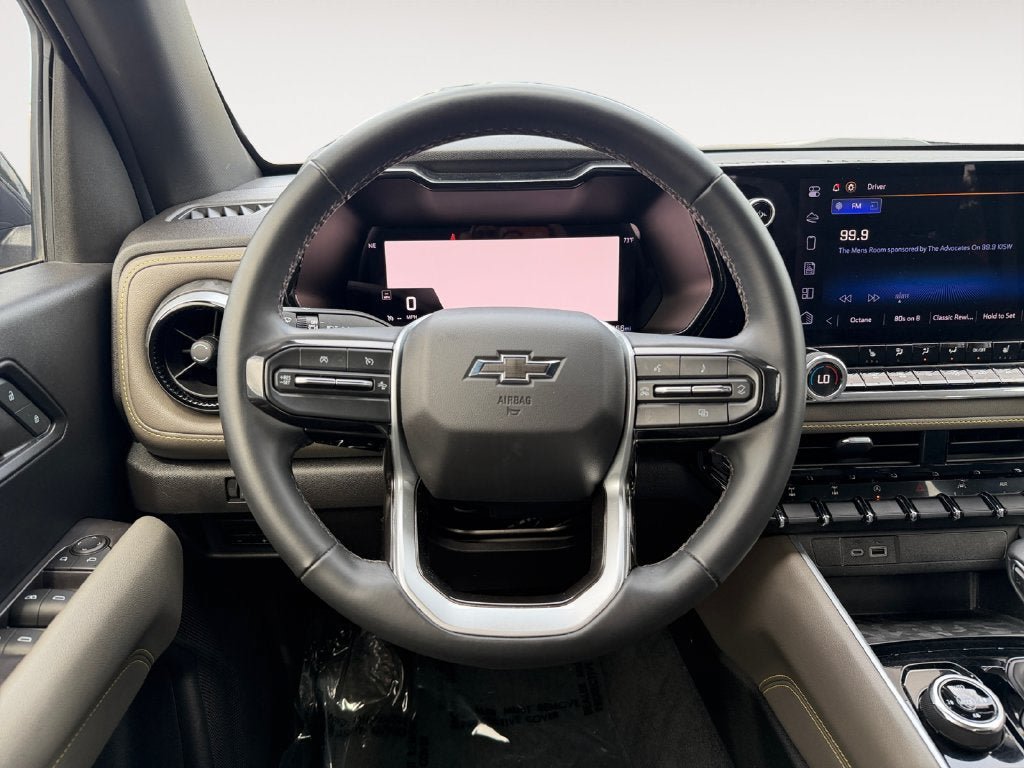 Used 2024 Chevrolet Colorado ZR2 AWD/4WD image 19