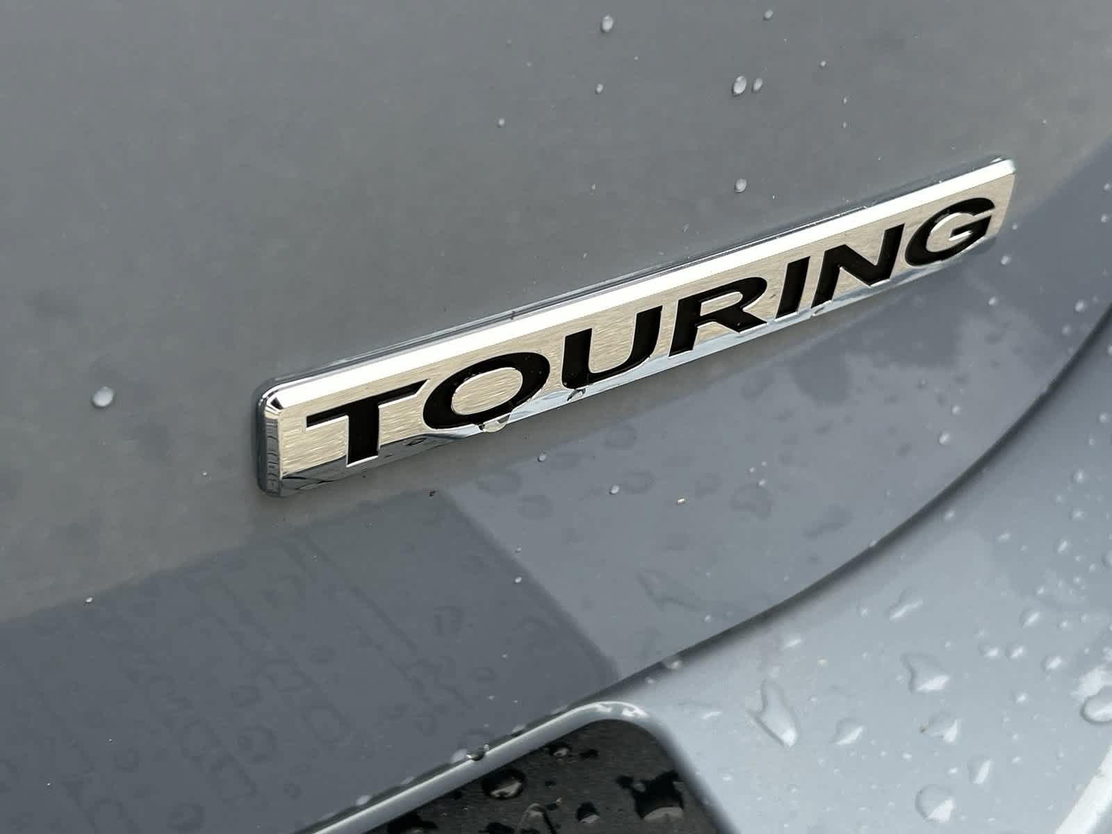 New 2026 Honda Odyssey Touring image 8