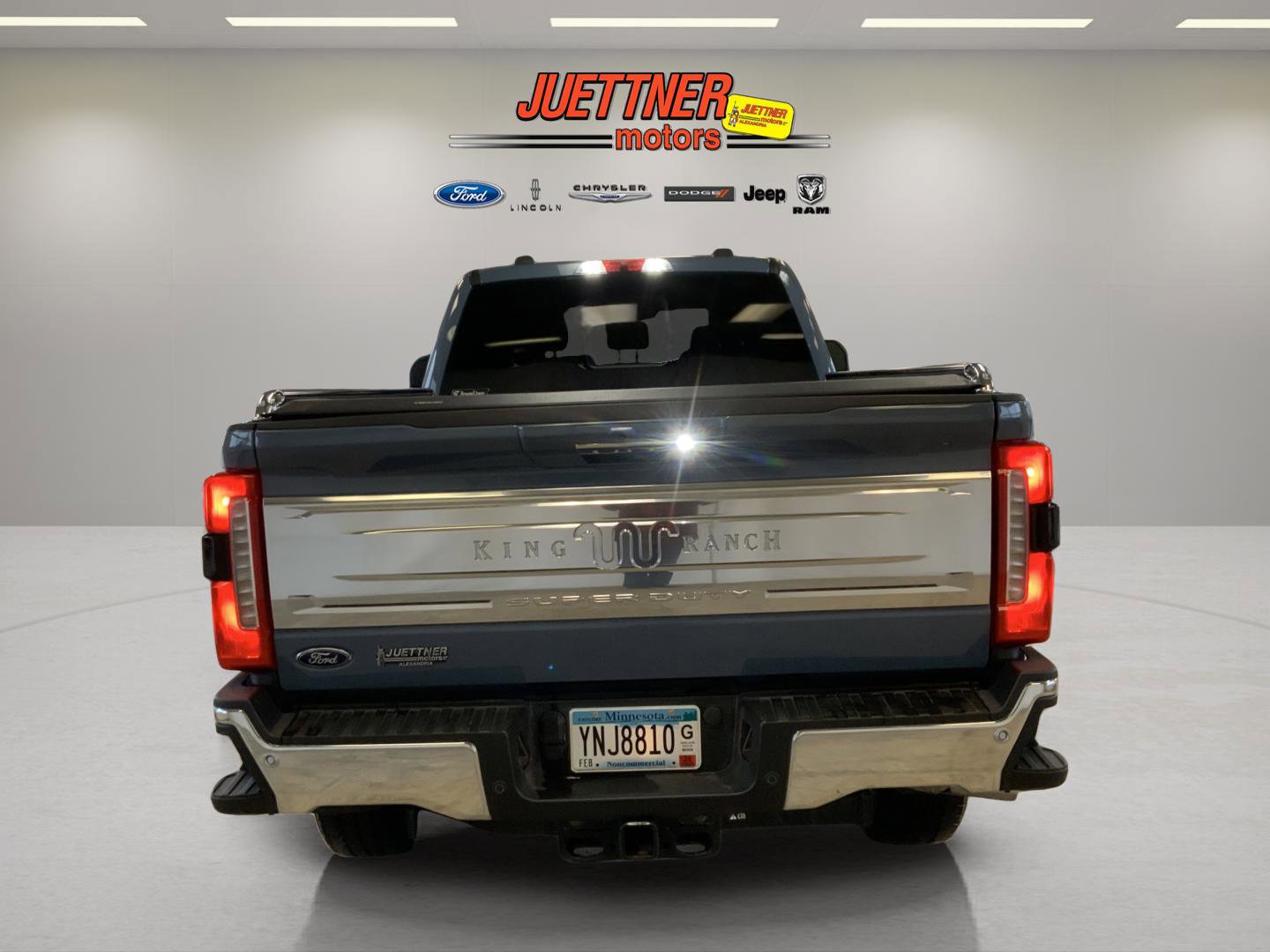 Used 2023 Ford F350 King Ranch w/ Chrome Package image 7