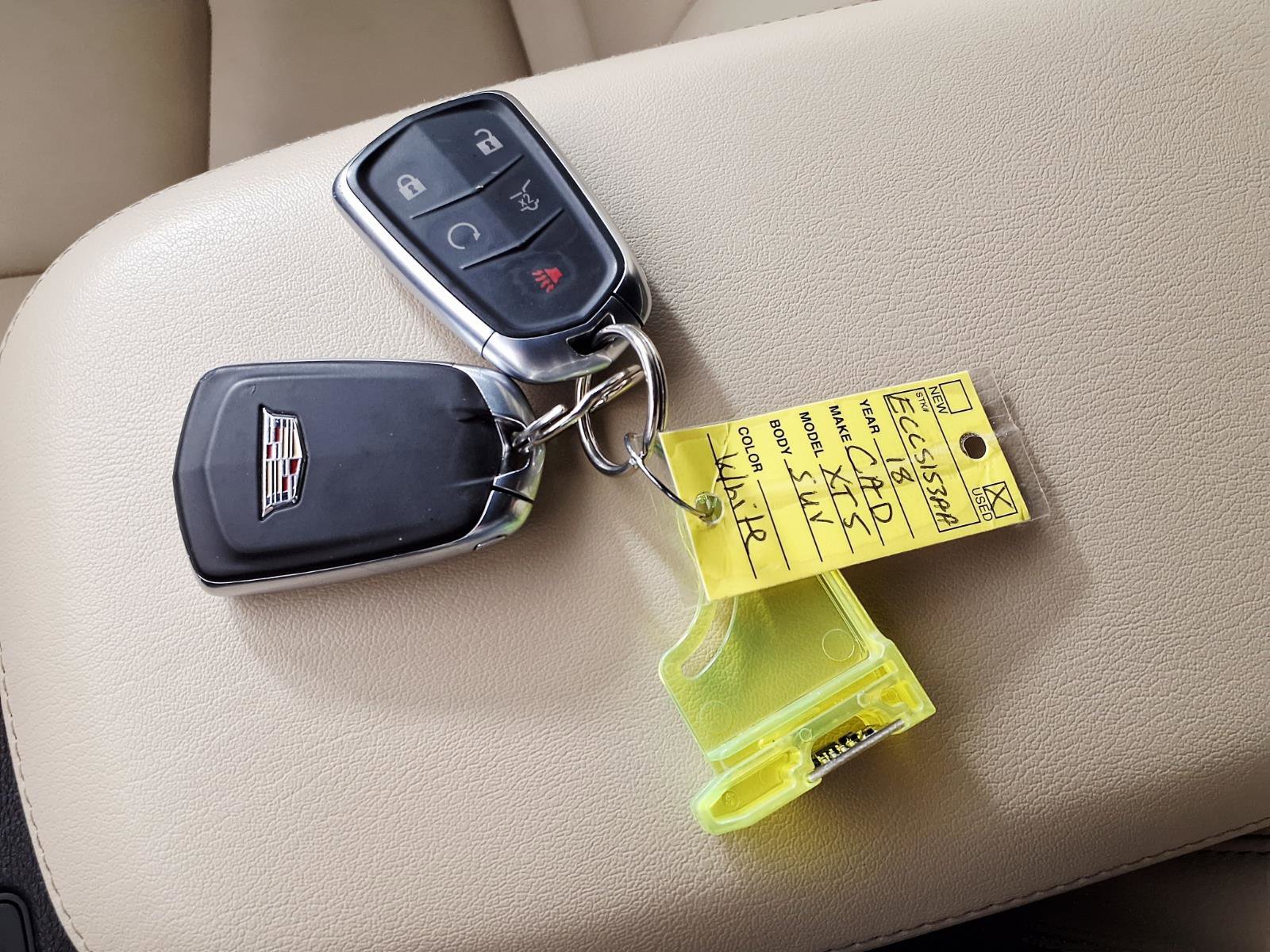 Used 2018 Cadillac XT5 FWD w/ LPO, Wheel Lock Package image 24