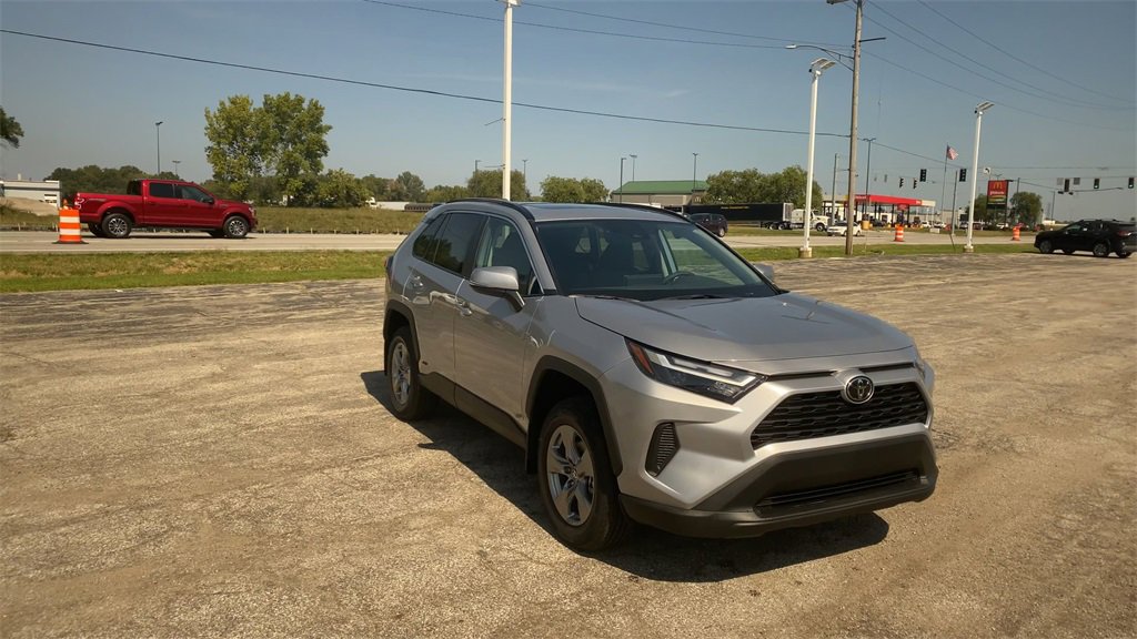 New 2025 Toyota RAV4 XLE image 2