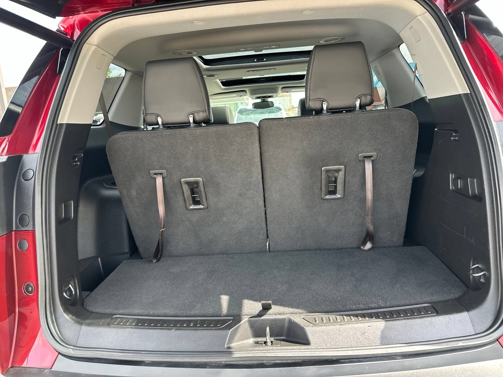 Used 2018 GMC Acadia SLT AWD/4WD image 32