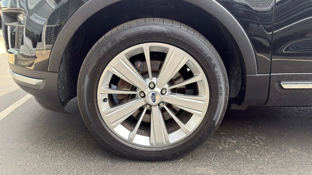 Used 2018 Ford Explorer Limited image 8