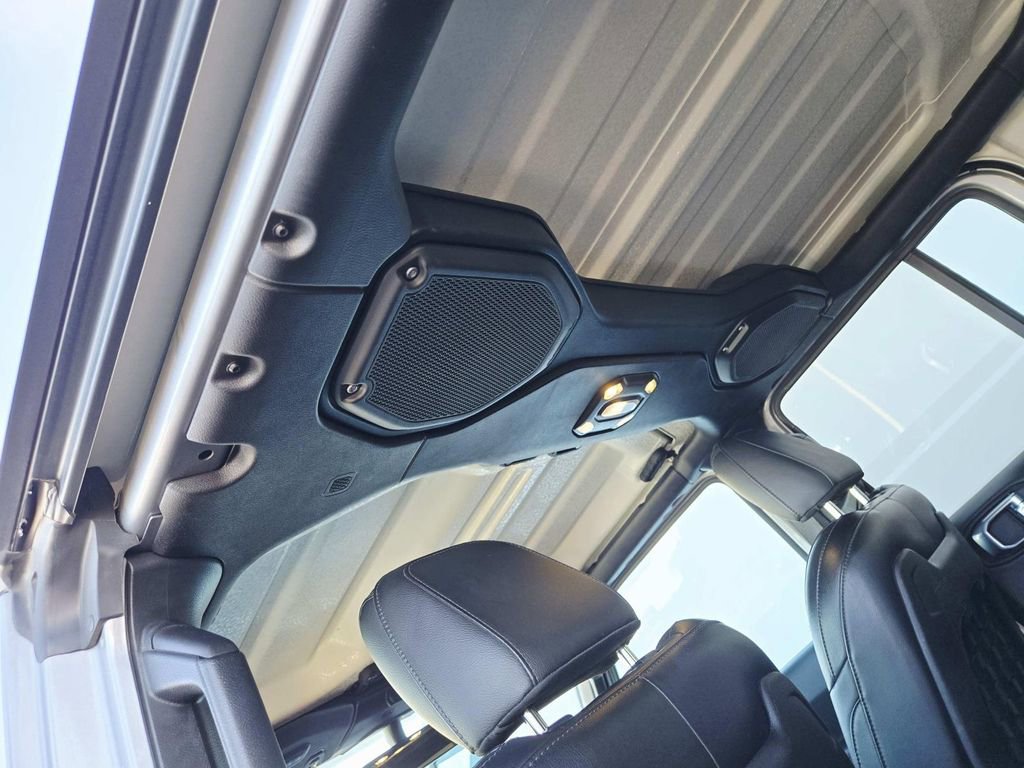 Used 2021 Jeep Wrangler Unlimited Rubicon image 13