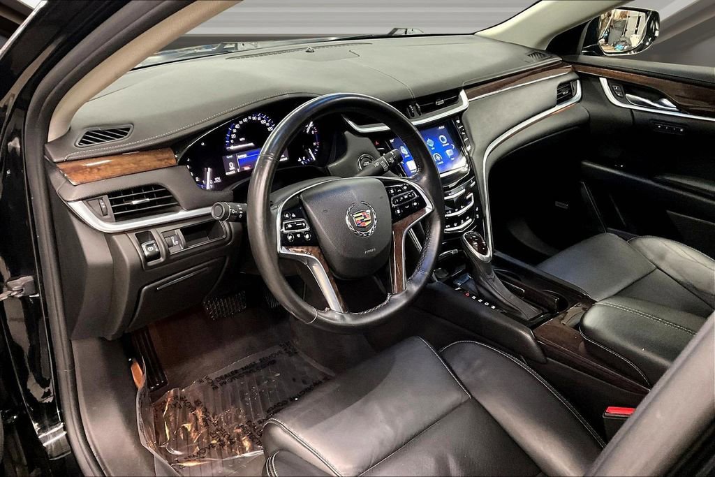 Used 2015 Cadillac XTS Luxury image 17