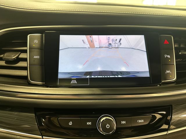 Used 2024 Buick Enclave Essence w/ Experience Buick Package AWD/4WD image 18