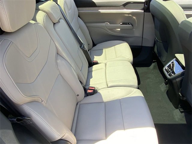 New 2025 Volvo EX90 Ultra image 14