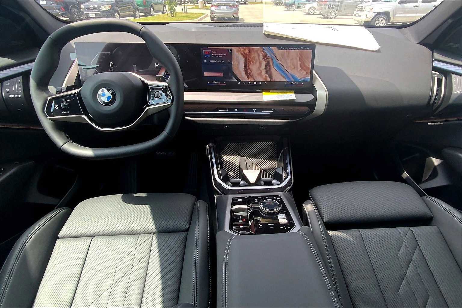 New 2025 BMW X3 xDrive30i w/ Convenience Package image 5