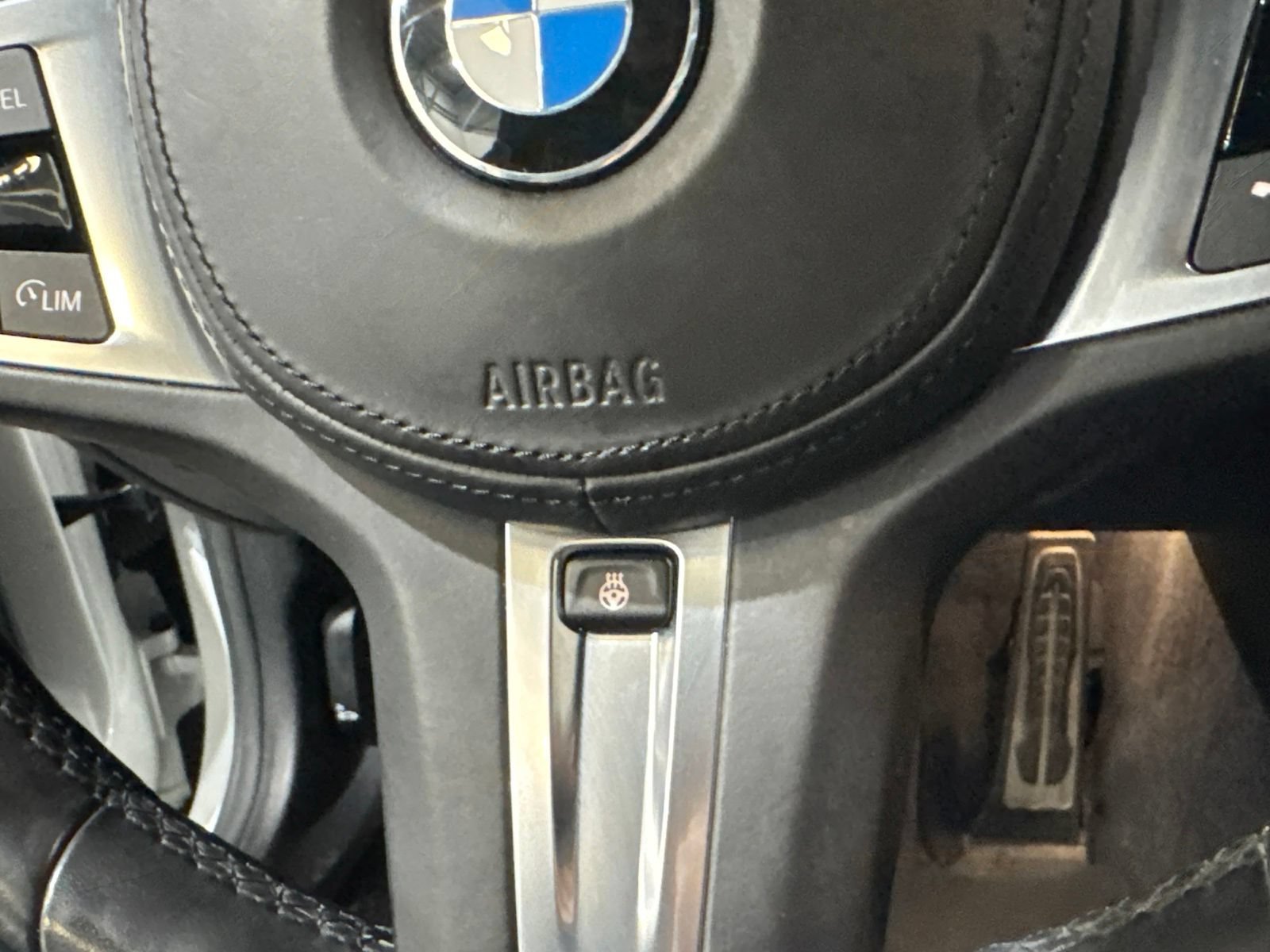 Used 2020 BMW Z4 sDrive30i w/ M Sport Package RWD image 28