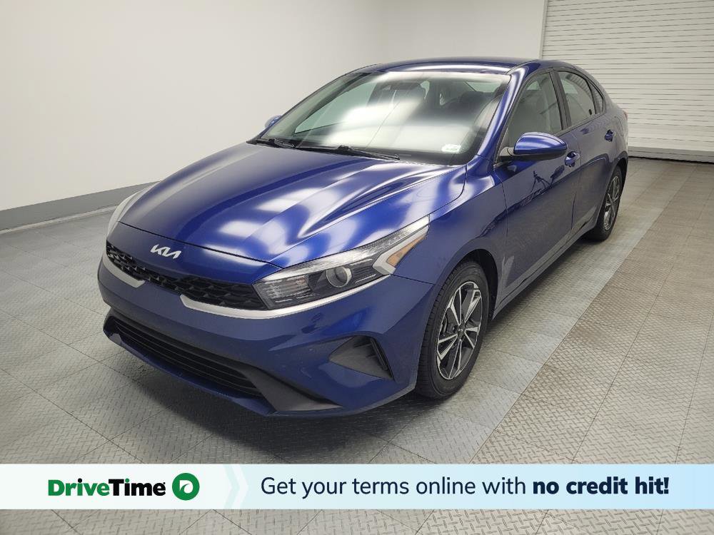 Used 2023 Kia Forte LXS image 1