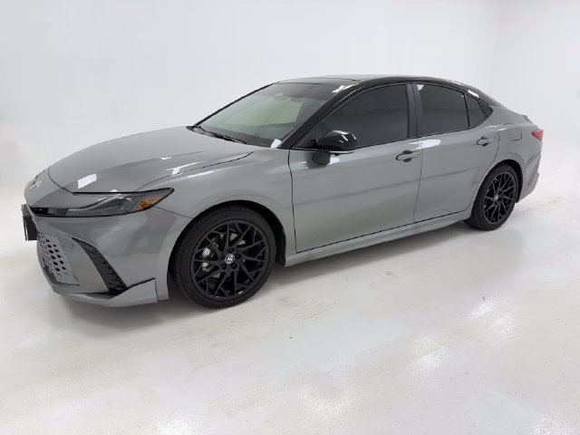 Used 2026 Toyota Camry XSE w/ Premium Plus Package FWD image 5