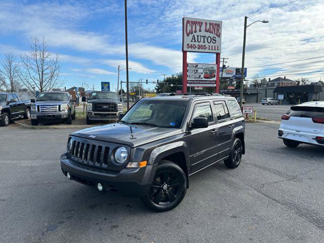 Used 2015 Jeep Patriot Latitude image 1