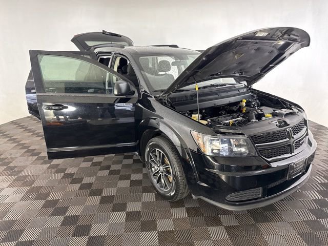 Used 2017 Dodge Journey SE w/ Flexible Seating Group FWD image 10