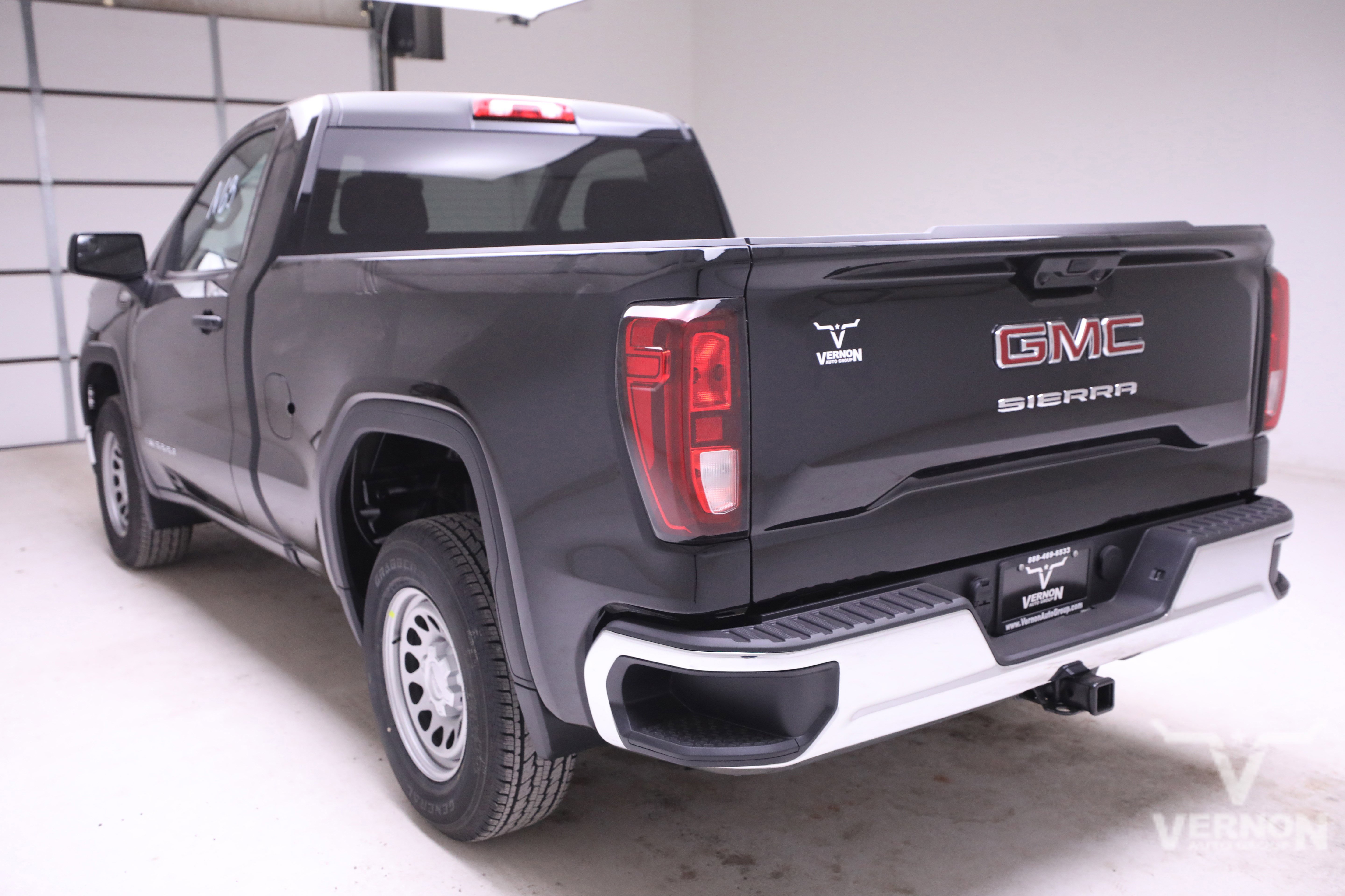 New 2026 GMC Sierra 1500 Pro w/ Pro Value Package image 3