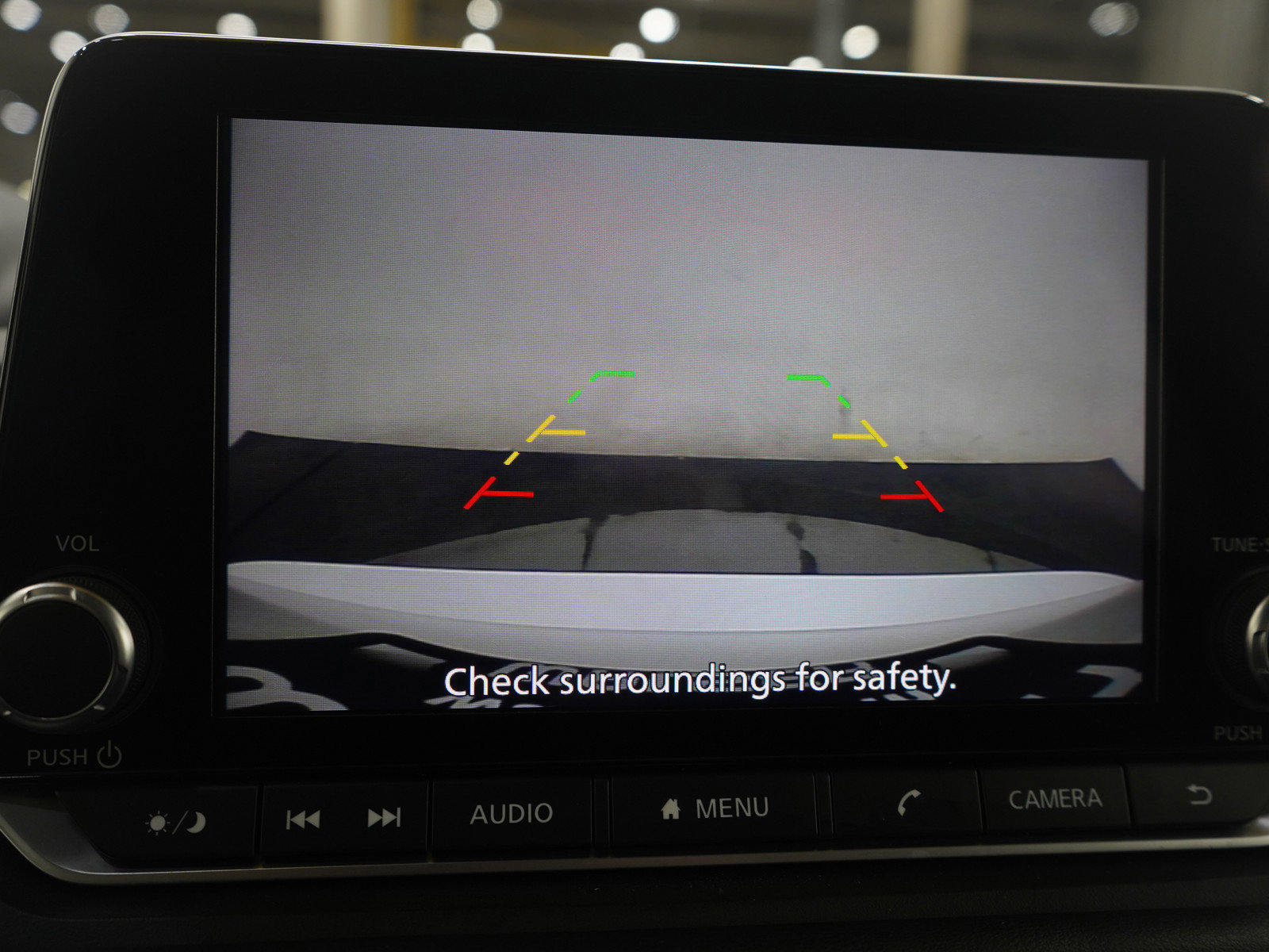 Used 2025 Nissan Rogue SV image 30