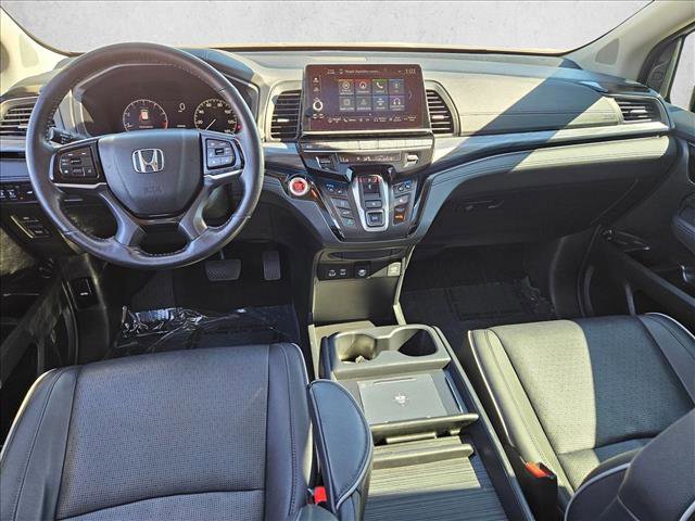 Used 2025 Honda Odyssey Elite image 17