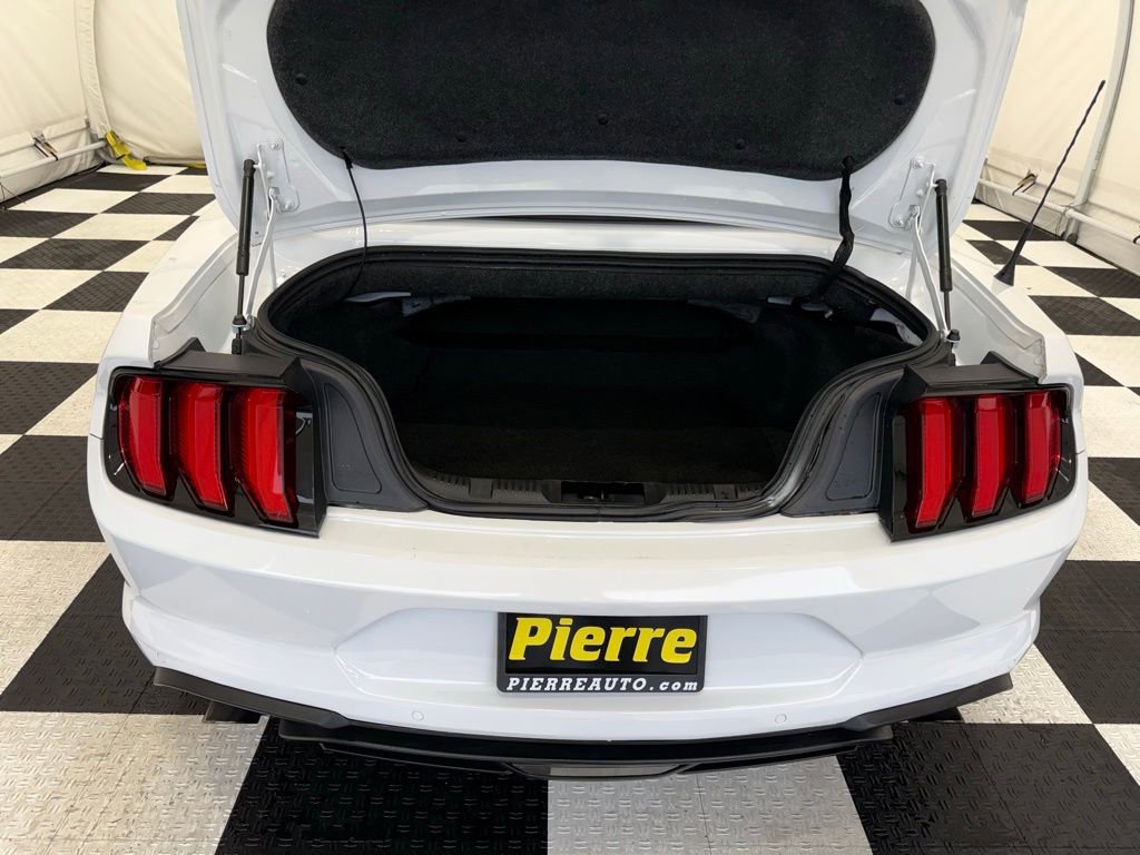 Used 2022 Ford Mustang Premium image 5