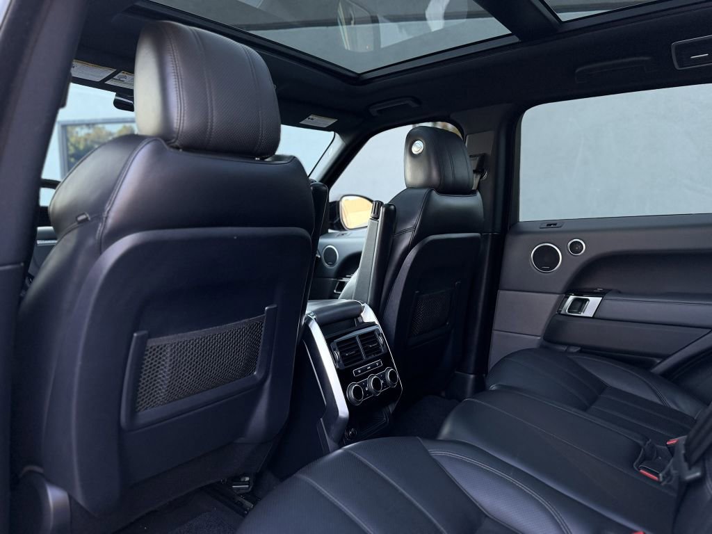 Used 2015 Land Rover Range Rover Sport Supercharged image 20