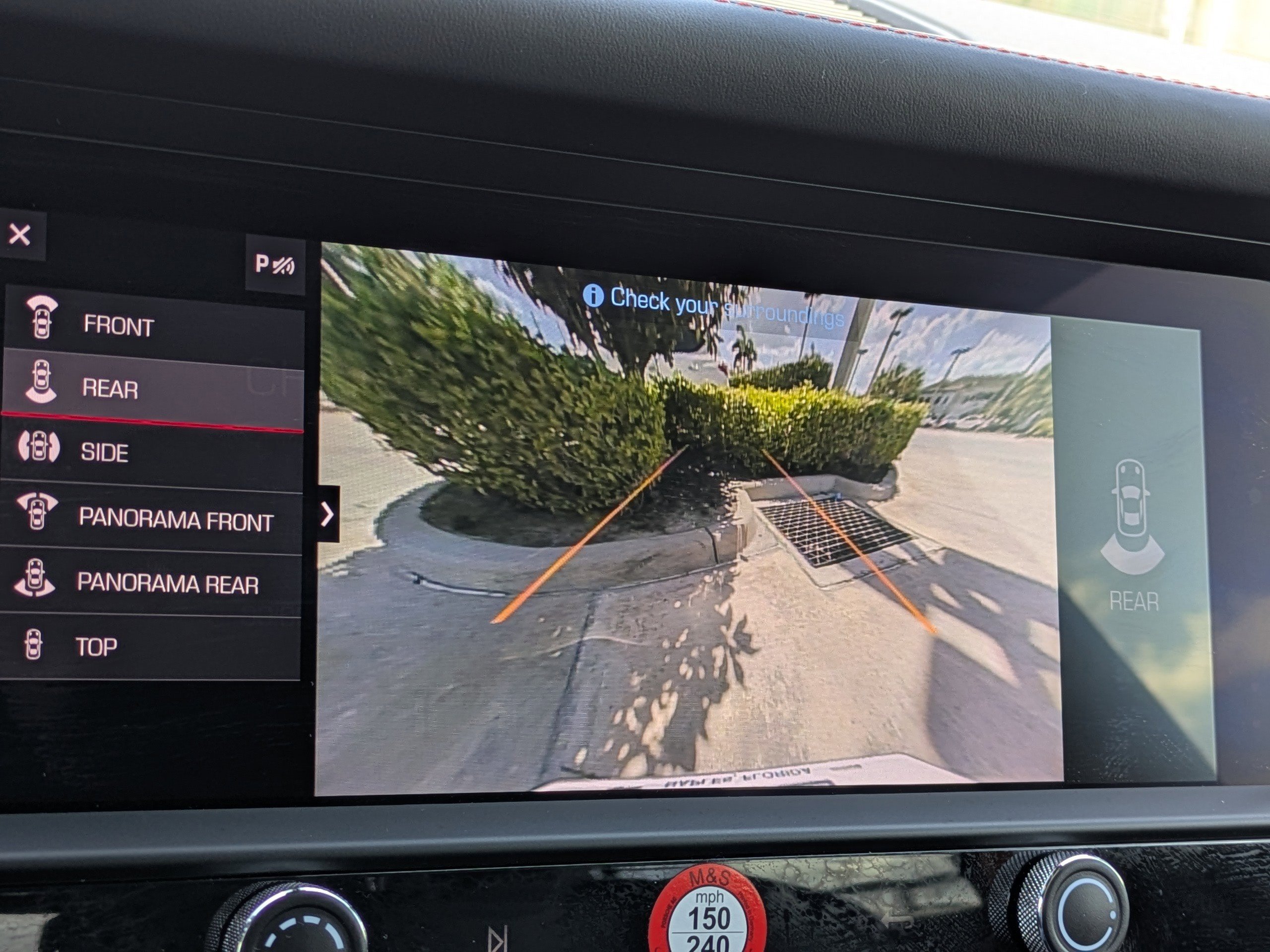 Used 2024 Porsche Macan Turbo image 27