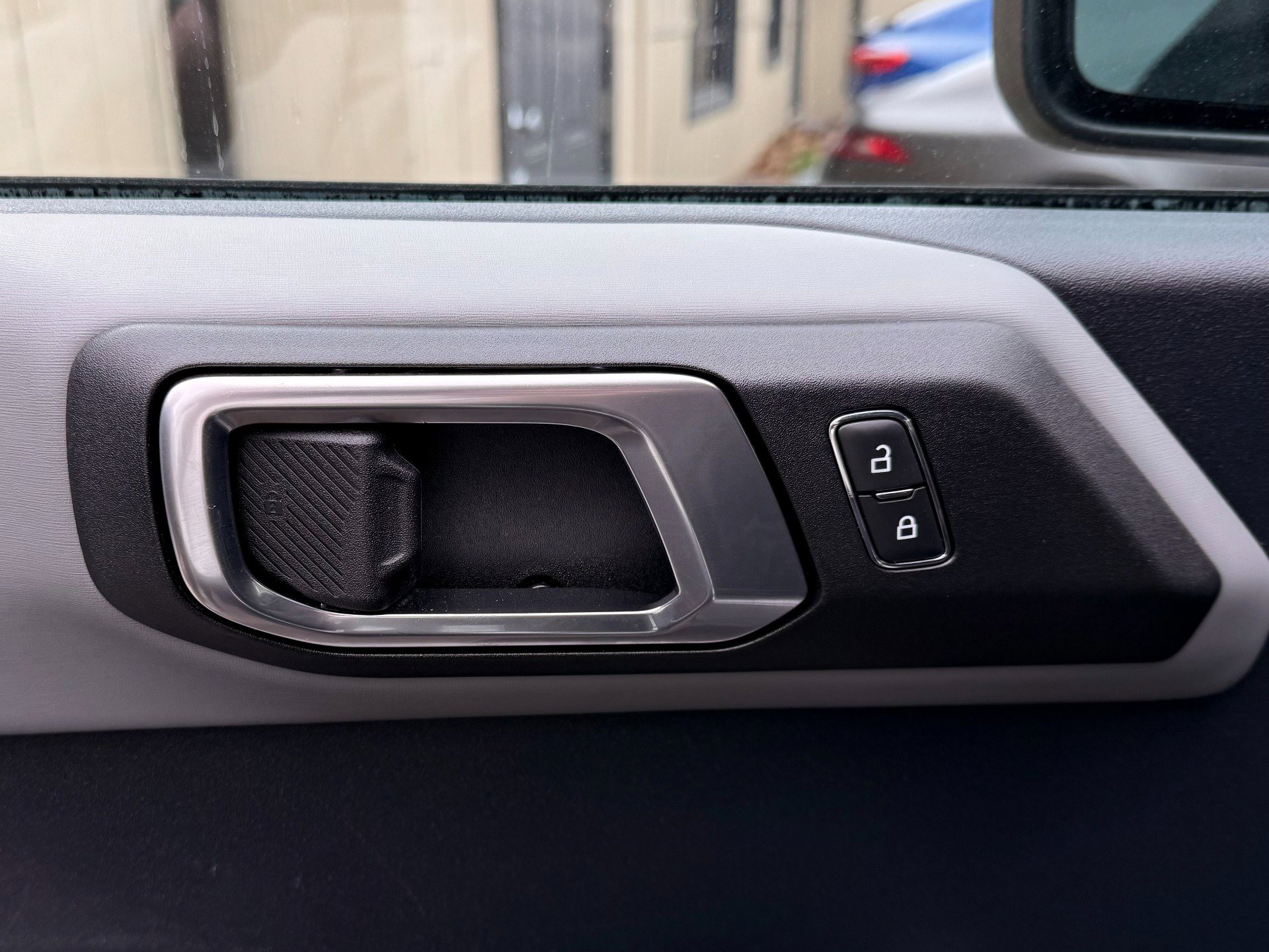 Used 2022 Ford Bronco Badlands image 76