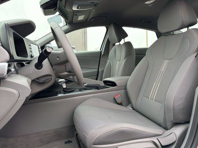 New 2026 Hyundai Elantra Sport image 19