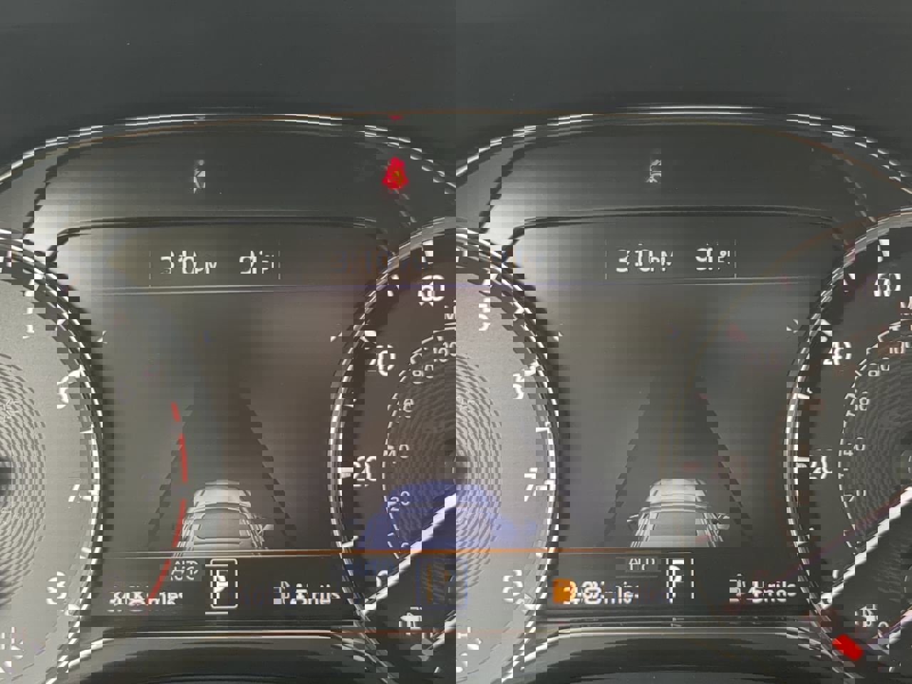 Used 2024 INFINITI QX80 Luxe image 34