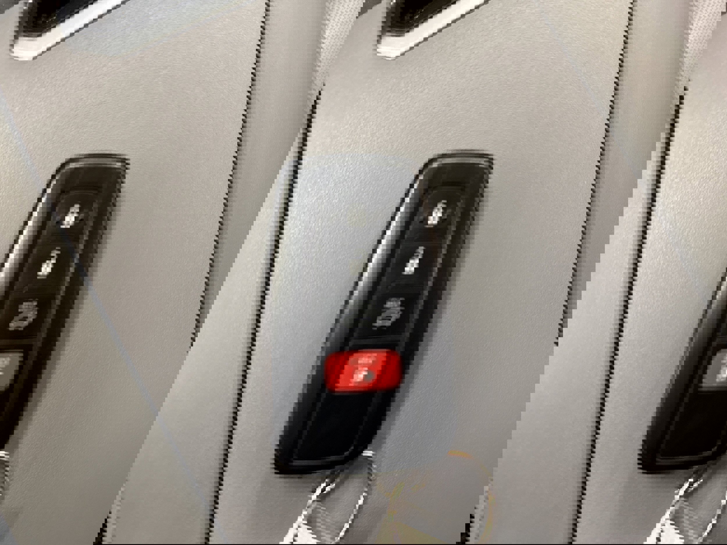 Used 2022 Toyota Highlander Platinum image 36